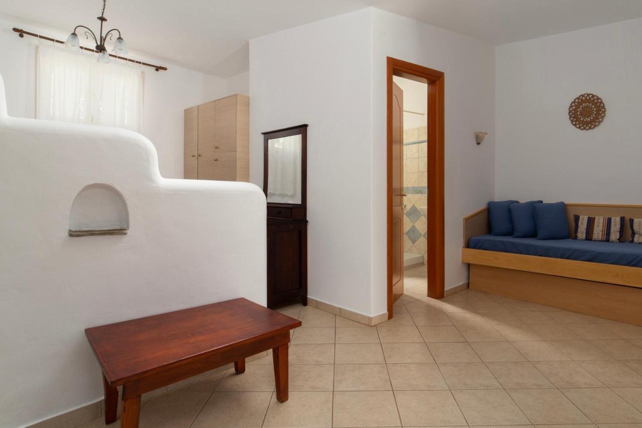 Almar Apartments Batsi  Bagian luar foto